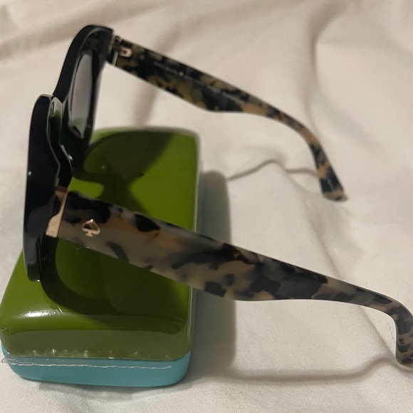 Kate Spade - Jalena Sunglasses main image 6